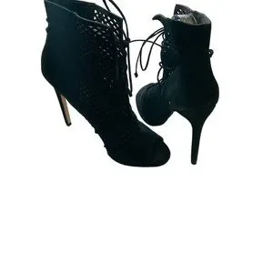 Steve Madden | Shoes | Steve Madden Maddye Black Lace Up  display picture 1